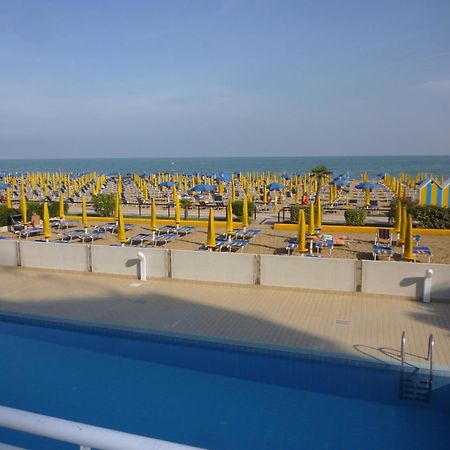 Apartamento Semiramis Lido di Jesolo Exterior foto